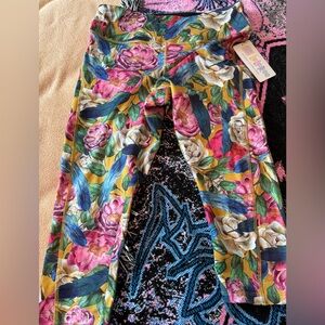 Lularoe jade Capri workout leggings